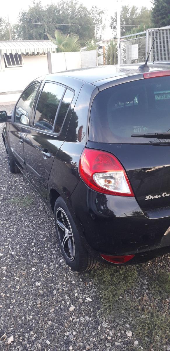 RENAULT - Clio - 1.2 5p. Dynamique