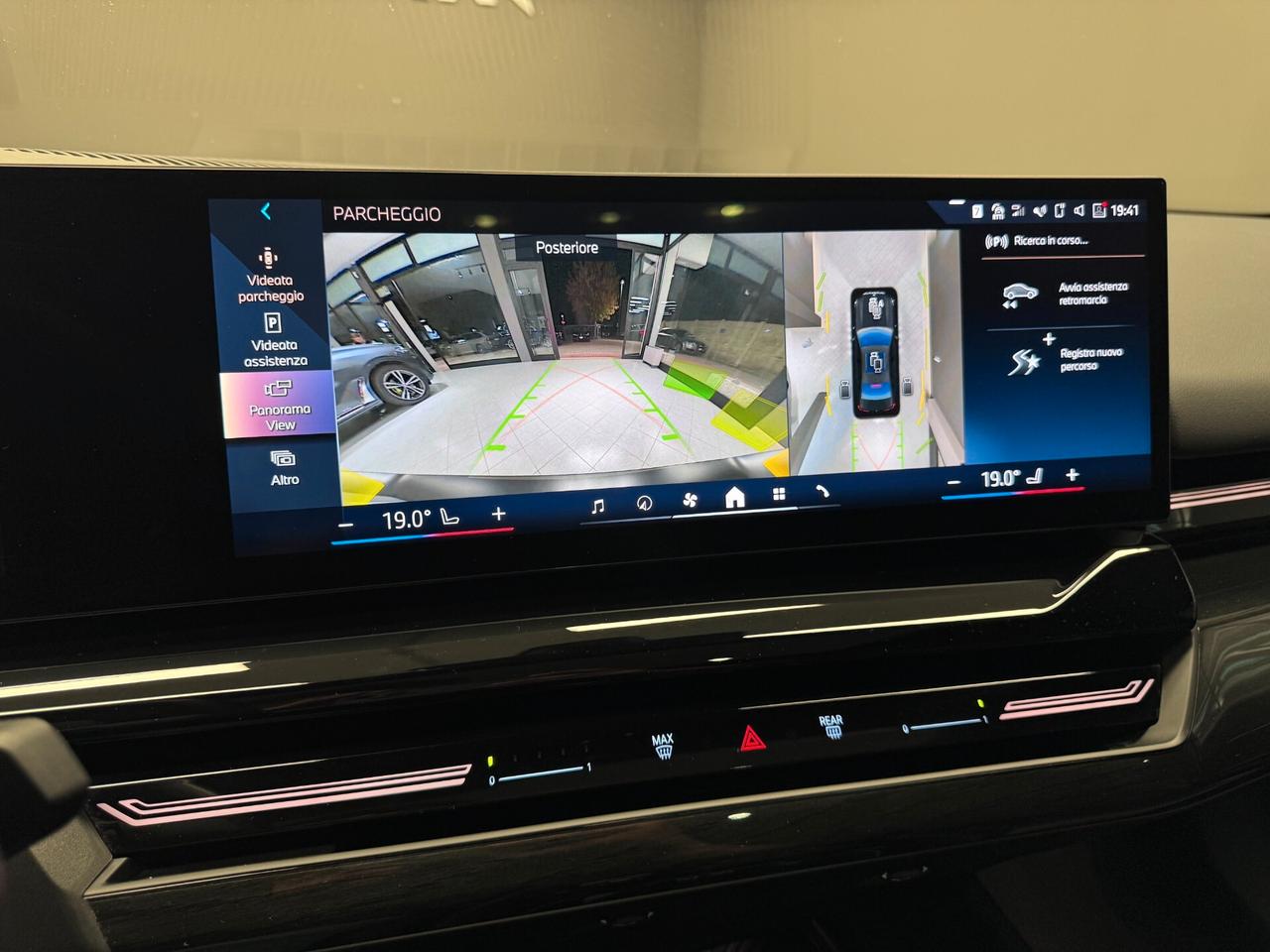 Bmw 520 520d 48V xDrive Msport Pro "Frozen Black"