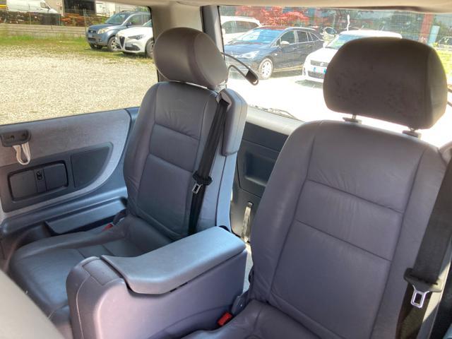 MERCEDES-BENZ V 220 CDI cat Ambiente 7 posti pelle