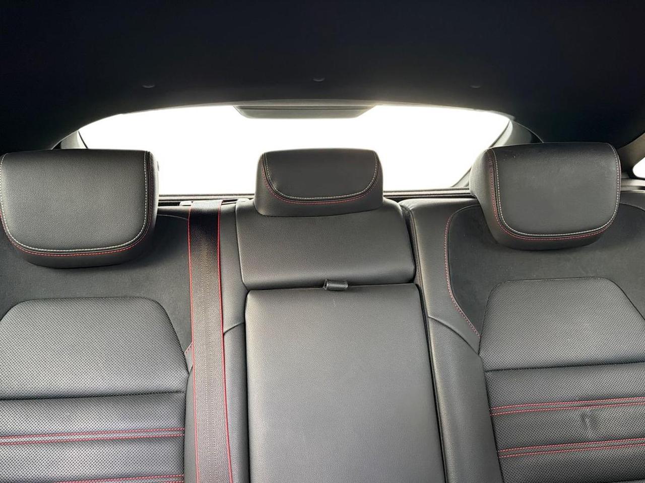 Renault Arkana 1.6 e-tech full hybrid e-tech engineered 145cv