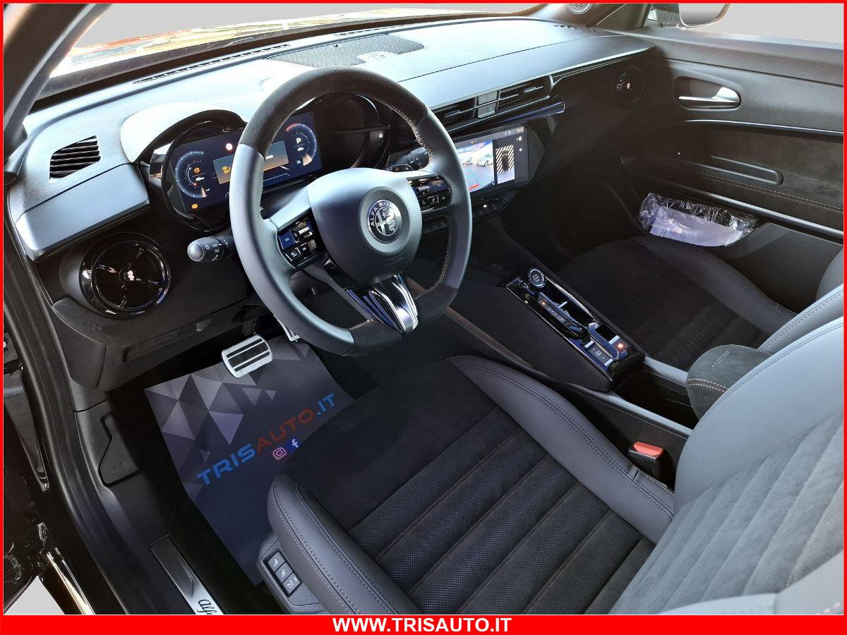 ALFA ROMEO Junior 1.2T Hybrid eDCT6 145cv Intensa NEOPATENTATI (TETTO PANORAMICO)