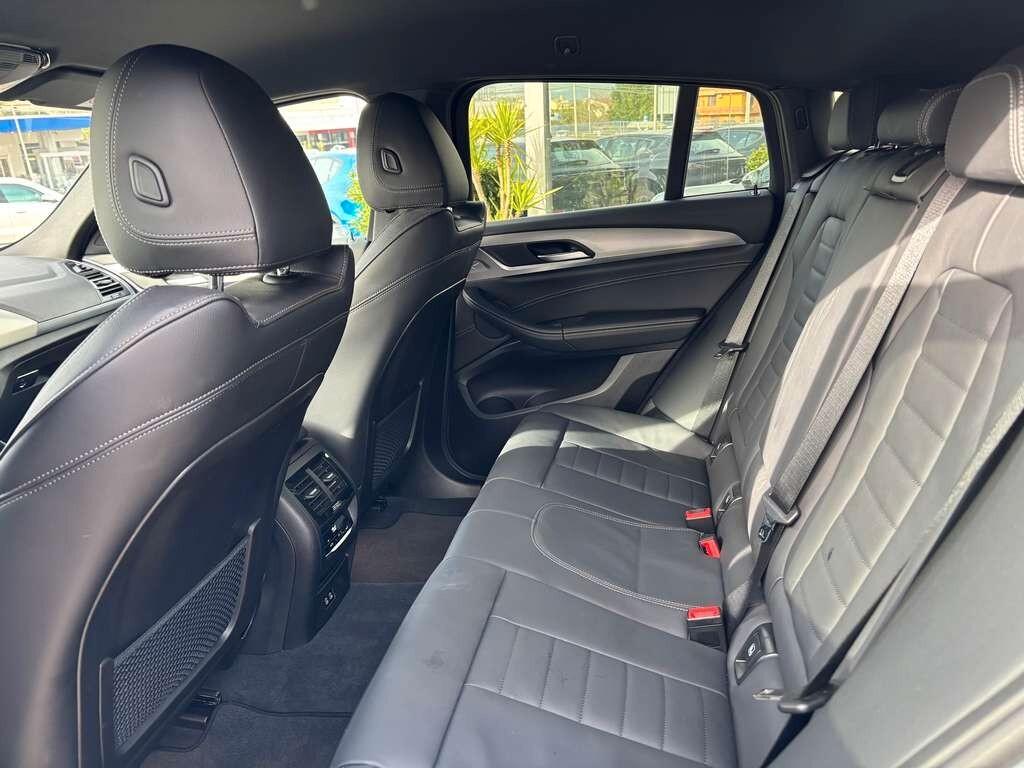 Bmw X4 xDrive20d 48V Msport 2024 / KM 32.000 IVA ESPOSTA Tua a solo 549 Euro al mese