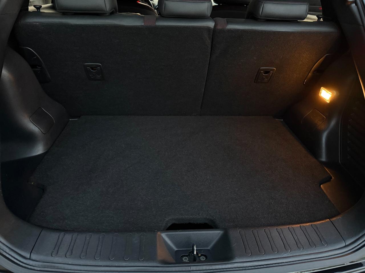 Nissan Juke 1.5 dCI Tekna Restyling (E6B)