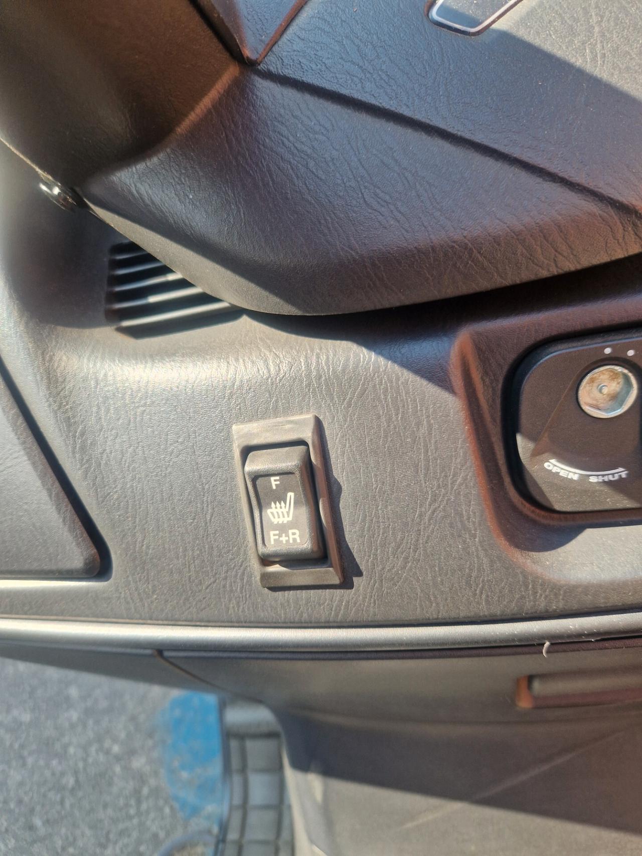 Suzuki Burgman 650 Executive solo 32000km tutti tagliandi