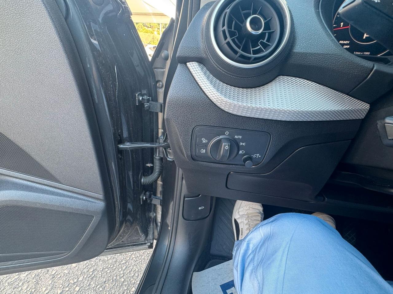 Audi Q2 40 TFSI quattro S tronic Business Advanced