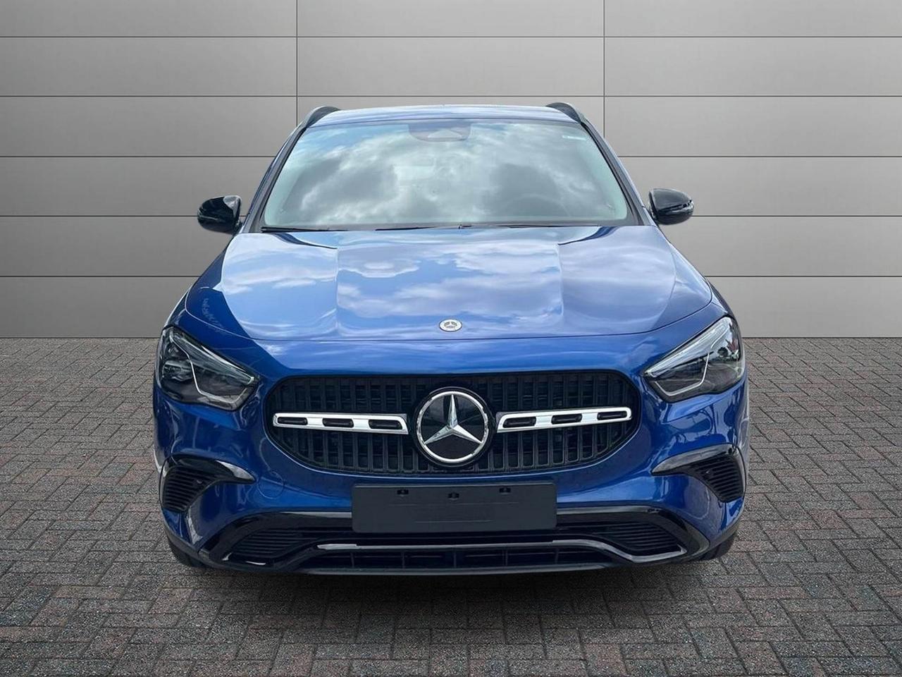Mercedes-Benz GLA 200 d automatic