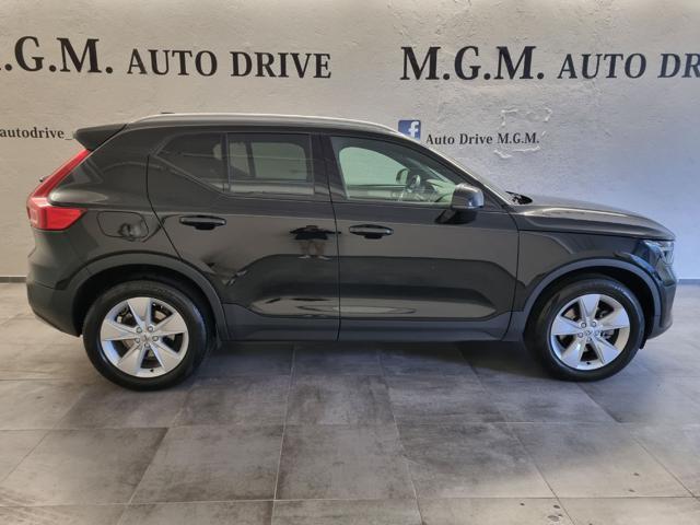 VOLVO XC40 B4 AWD automatico Core