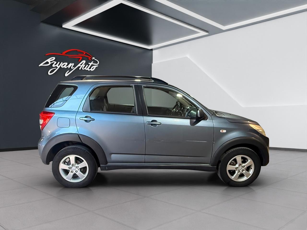 Daihatsu Terios 1.5 4WD SX O/F 100TH ANNIVERSARY