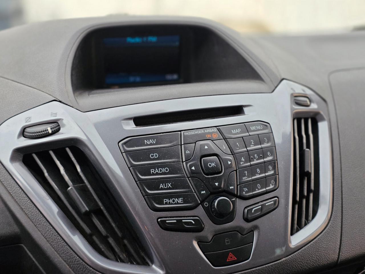 Ford Tourneo Custom 310 2.0 TDCi 130CV PC Titanium