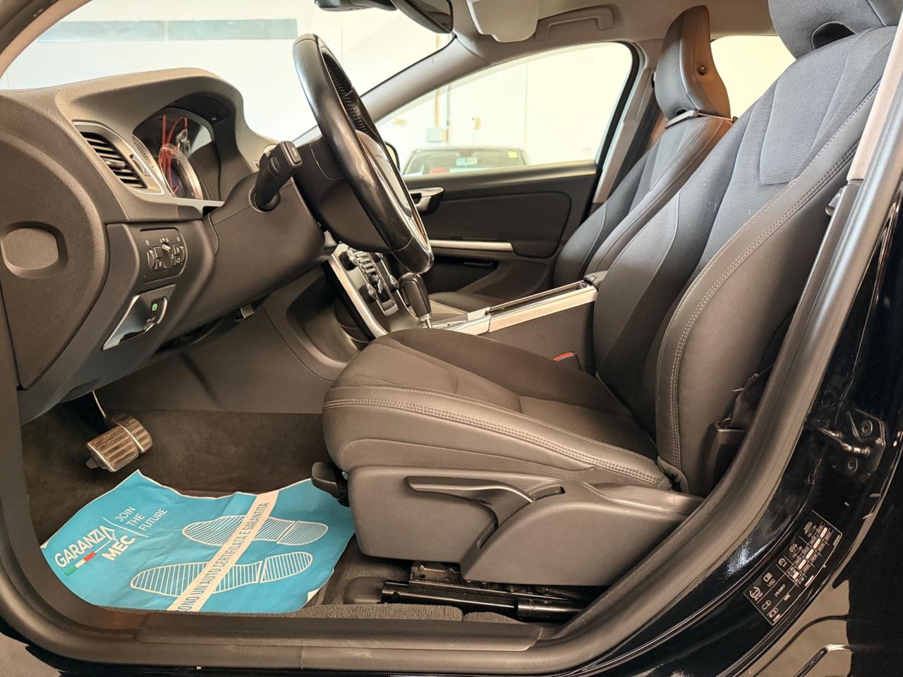 Volvo V60 D3 Geartronic Momentum