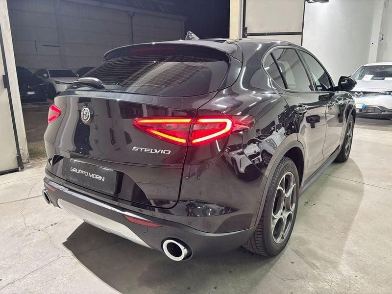 Alfa Romeo Stelvio Stelvio 2.2 Turbodiesel 160 CV AT8 RWD Business