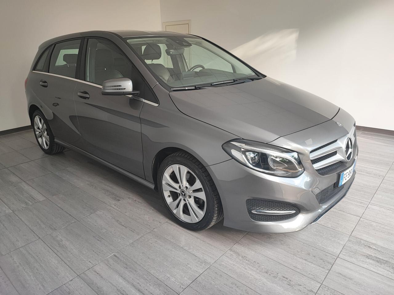 Mercedes-benz B 180 d Premium