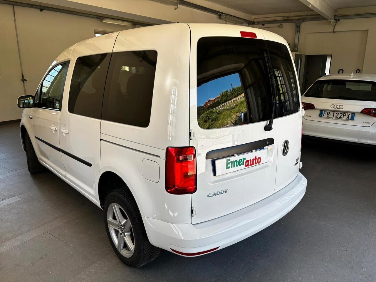 Volkswagen Caddy 4x4 2.0 TDI 122 CV 4MOTION Comfortline