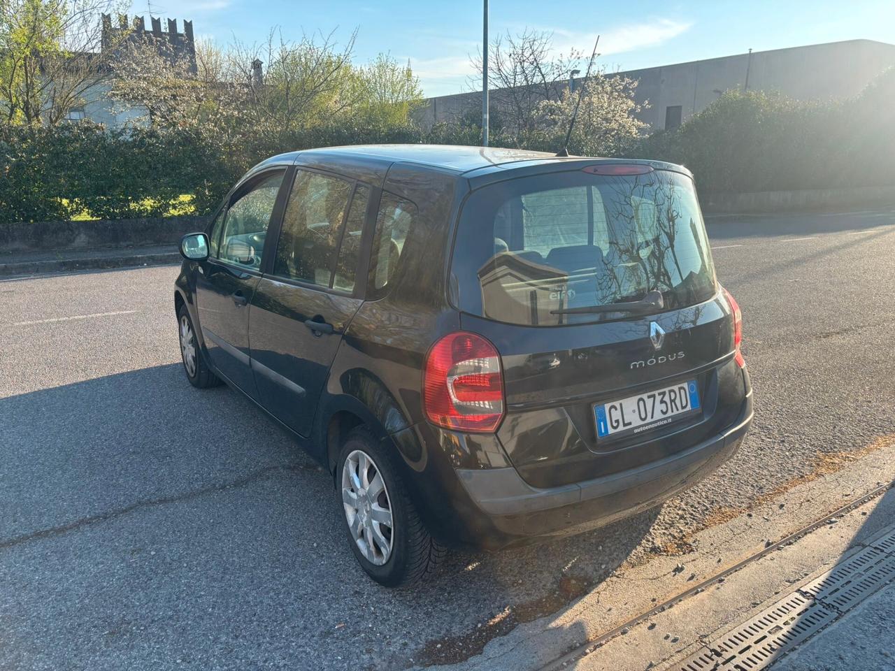 Renault Modus 1.5 dCi 85CV Dynamique