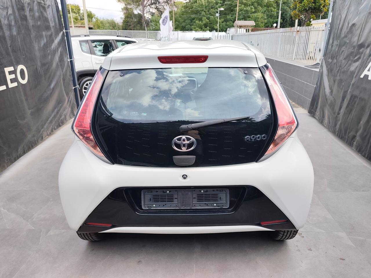 Toyota Aygo 1.0 BENZINA KM 83000 x-play