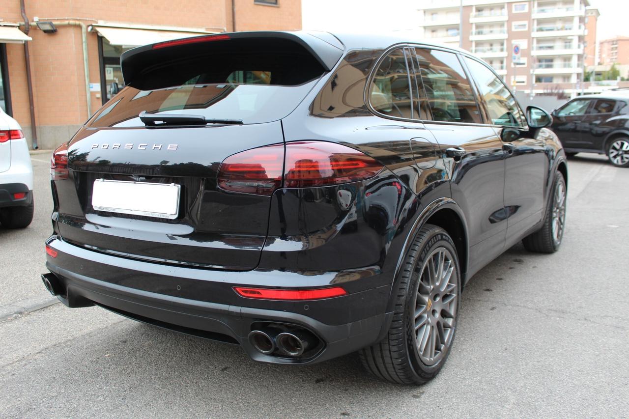 Porsche Cayenne 3.0 Diesel Platinum Edition