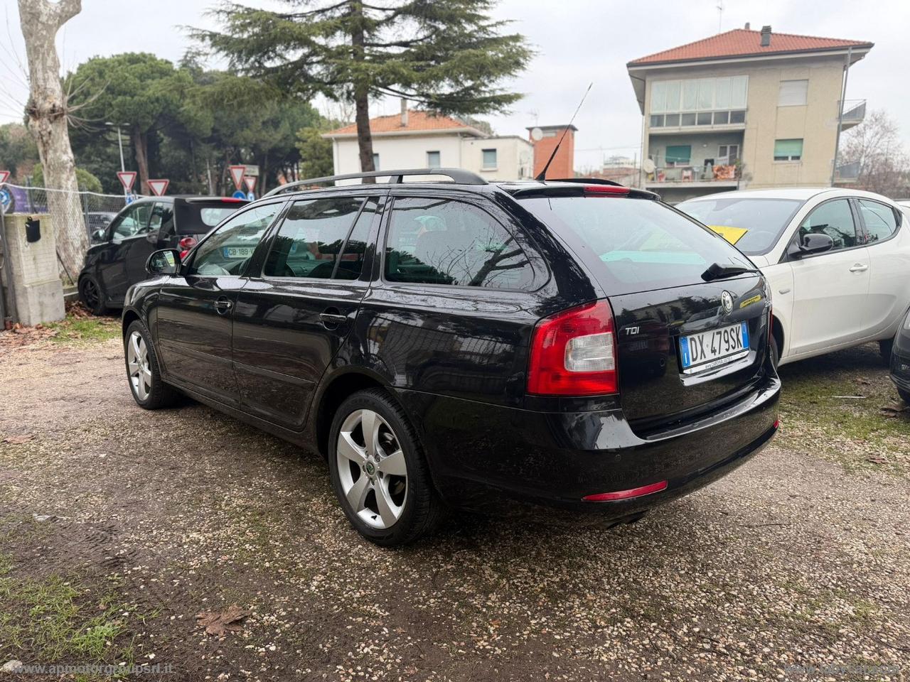 SKODA Octavia 2.0 TDI FAP Wagon Elegance