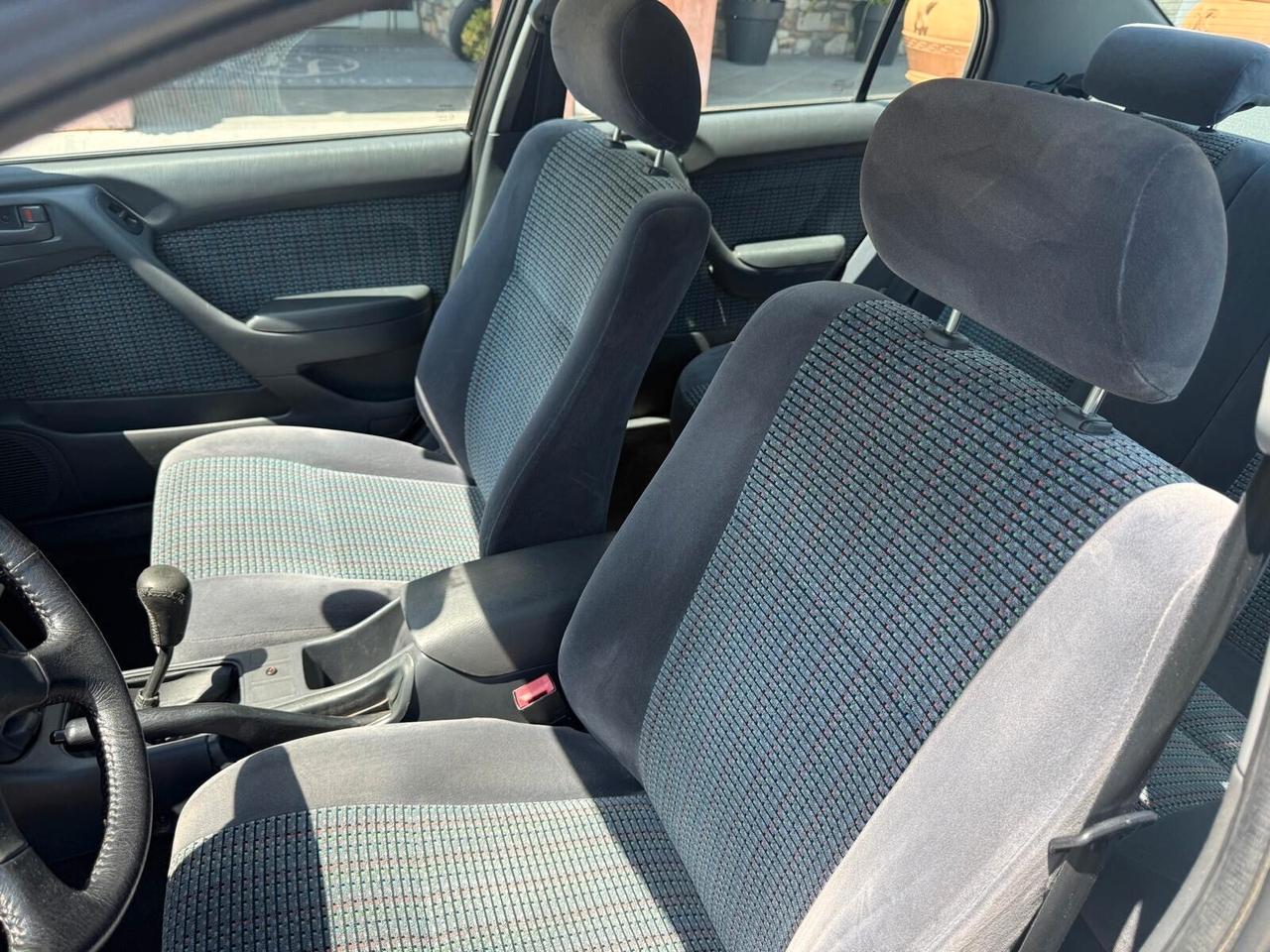 Toyota Carina E 2.0 16V cat 4 porte GLi