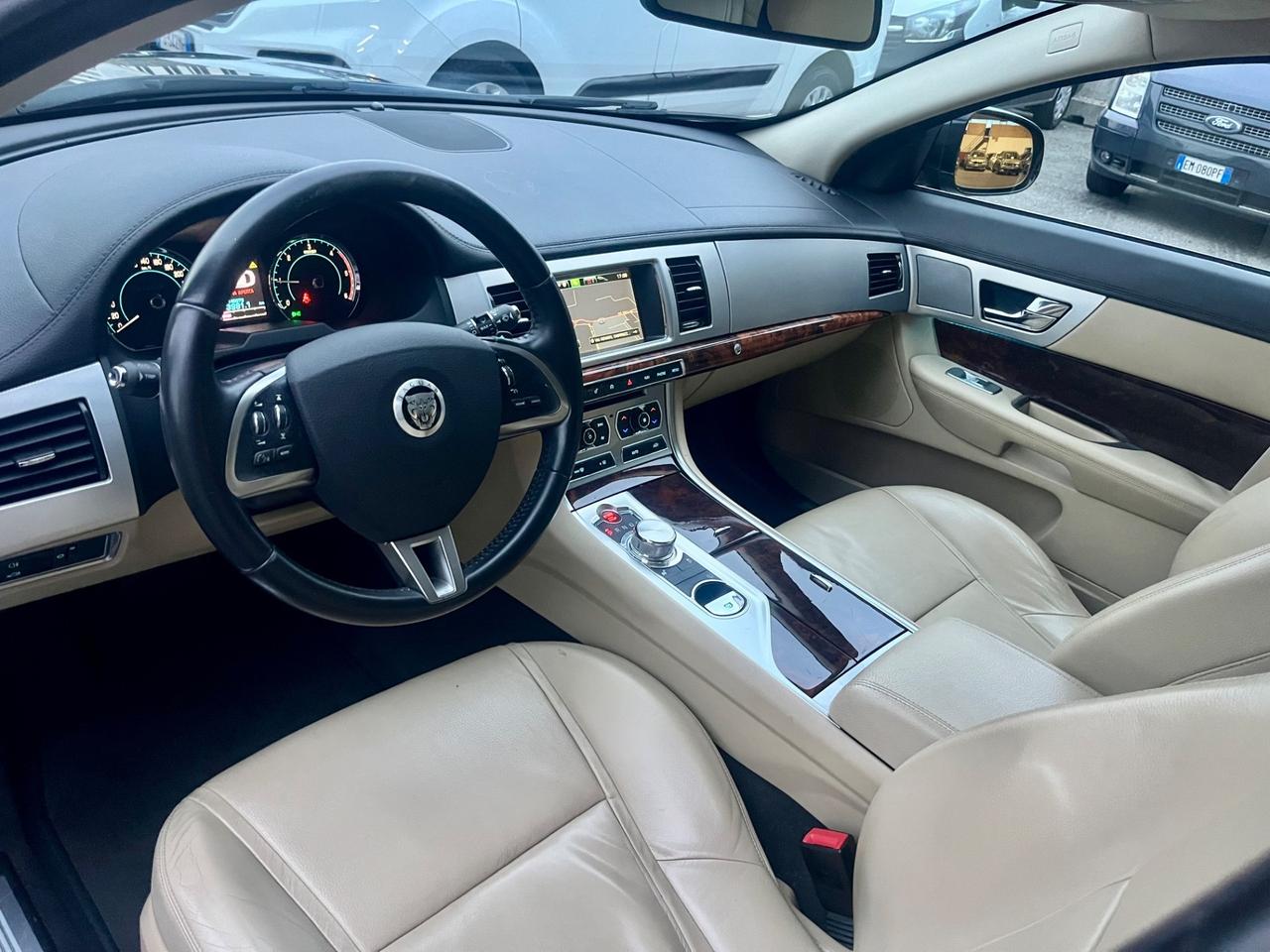 Jaguar XF 2.2 D 200 CV Premium Luxury
