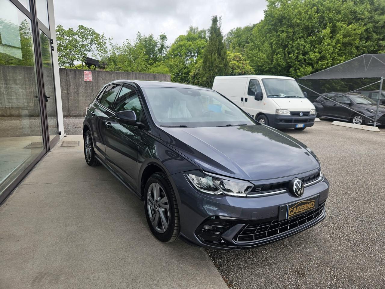 Volkswagen Polo 1.0 TSI DSG R-Line