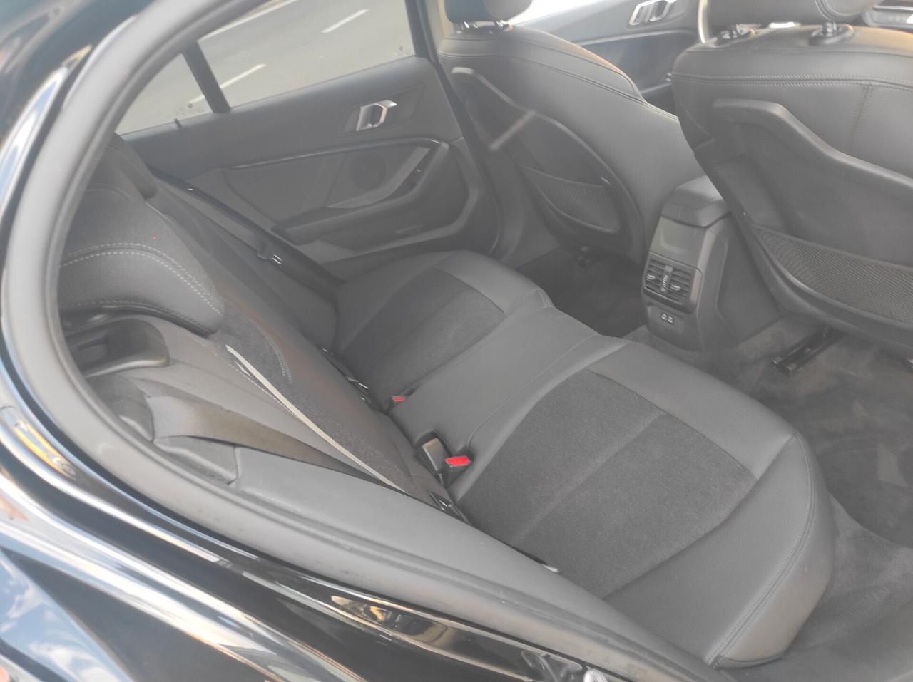 Bmw 116 116d 5p. Sport