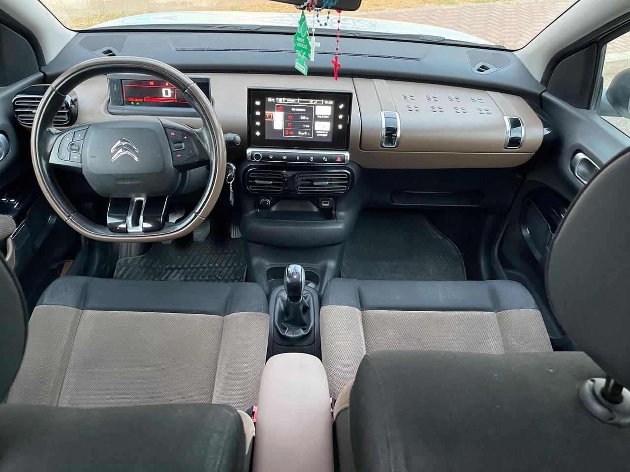 Citroen C4 Cactus 1.6 Blue HDi 100 Shine #12127