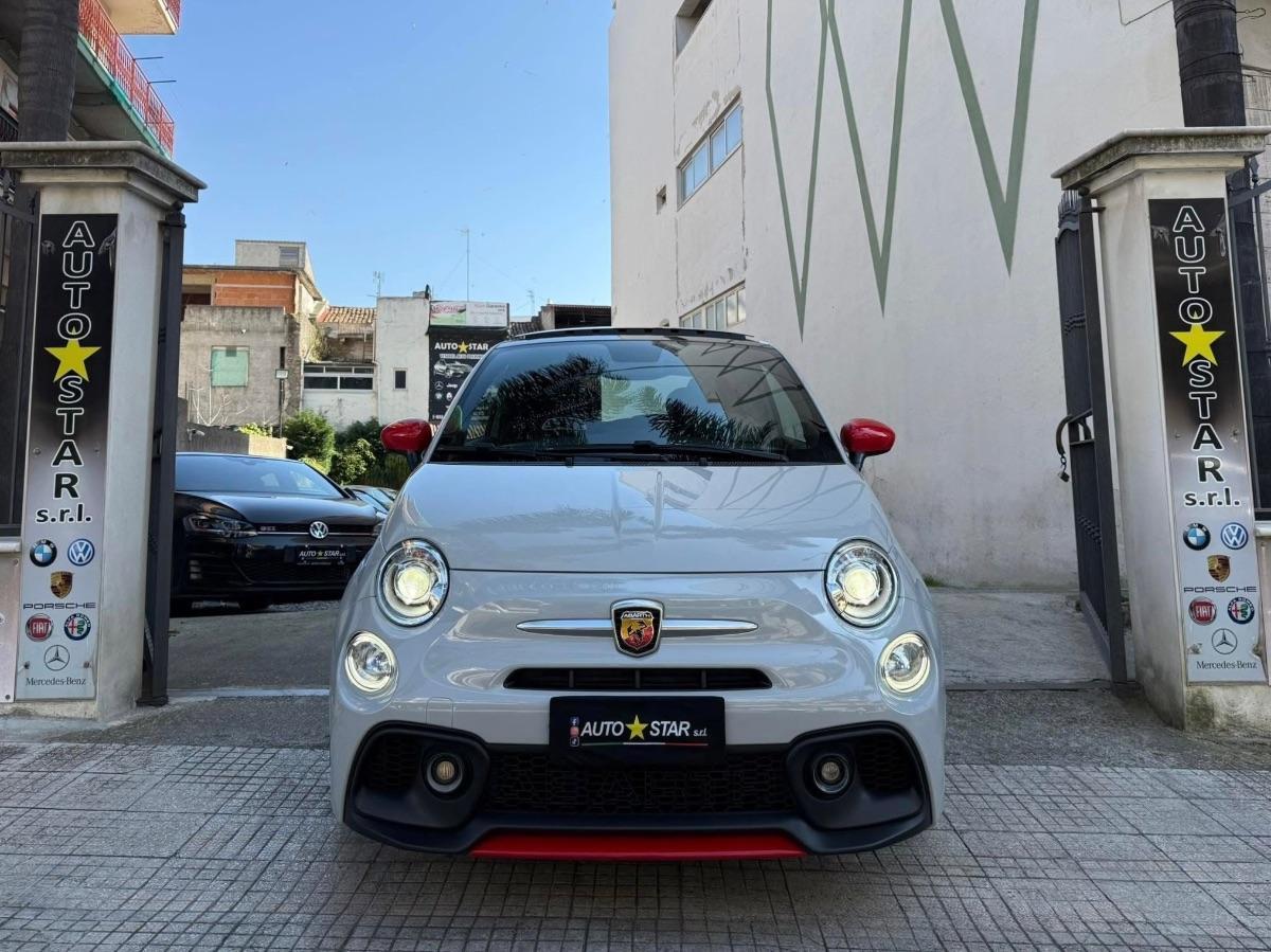 Abarth F595 1.4 Turbo T-Jet 165 CV