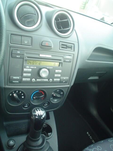 Ford Fiesta 1.4 TDCi 5p. Titanium