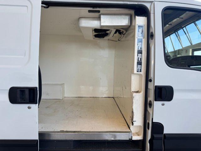 IVECO Daily 33S11V 2.3 /FRIGORIFERO//2027