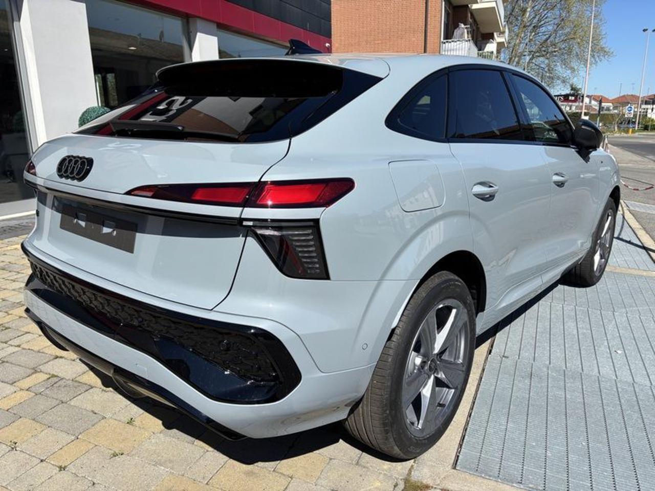 Audi Q3 SPB 35 TDI S tronic S line edition FULL LED-NAVI