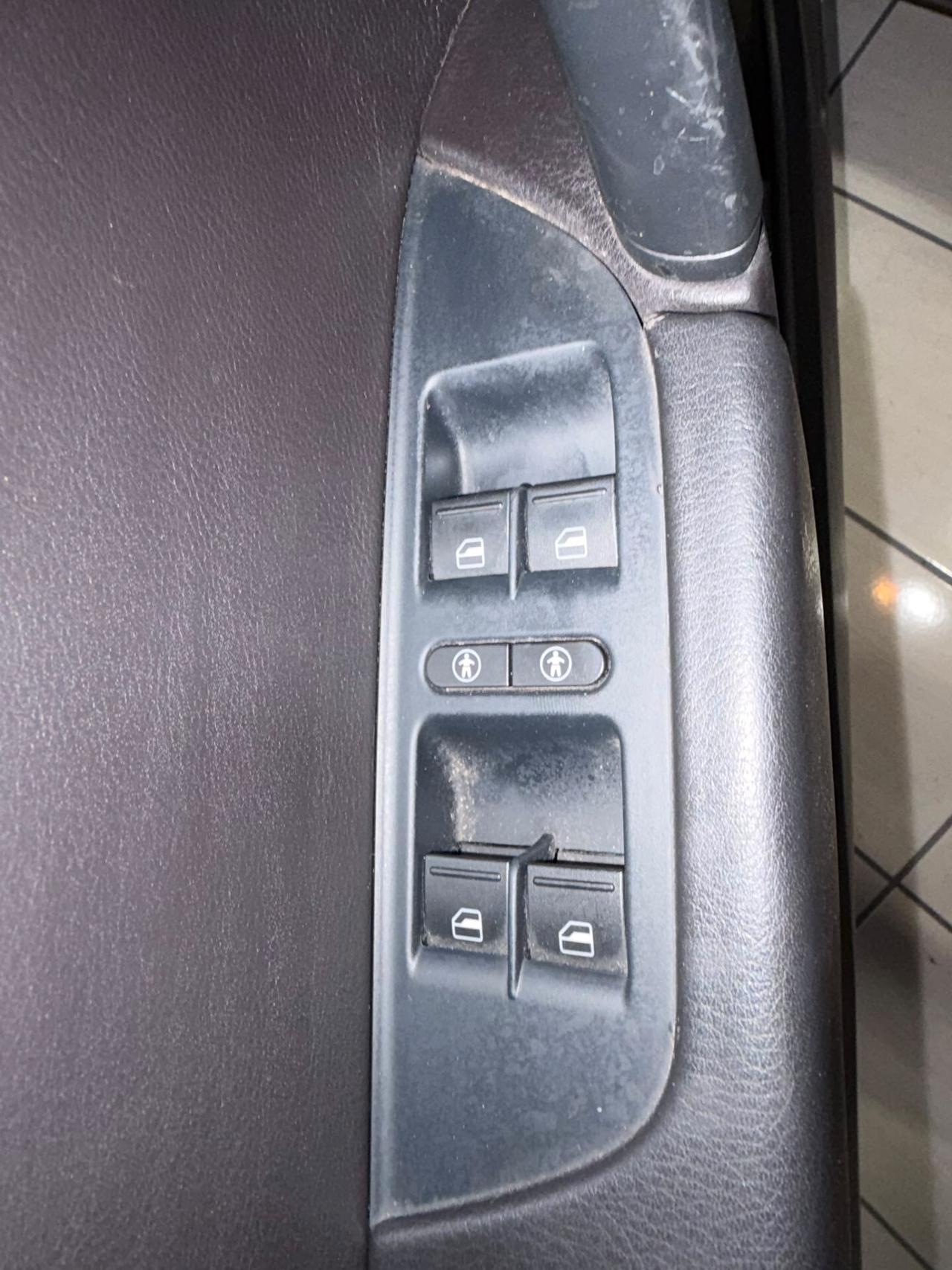VOLKSWAGEN TOUAREG DEL 2015 3.0 V6 4X4 AUTOMATICA SUPERFULL