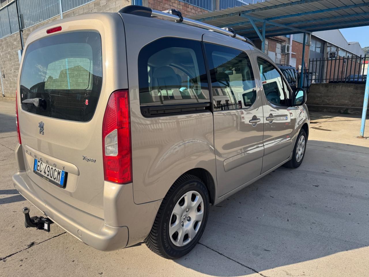 Peugeot Partner Tepee Mix 1.6 HDi 90CV Comfort