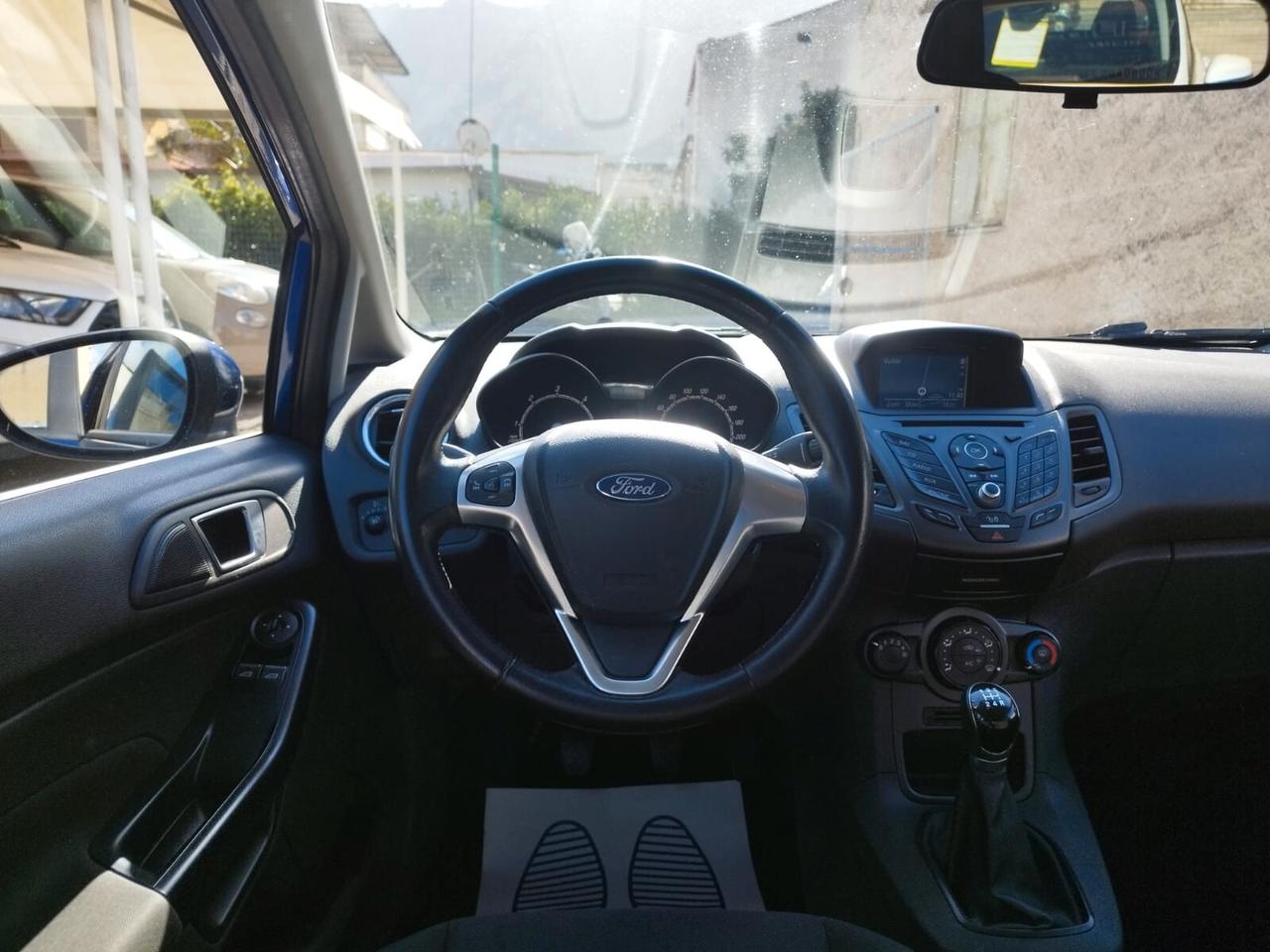 Ford Fiesta 1.5 TDCi 75CV 5 porte Titanium