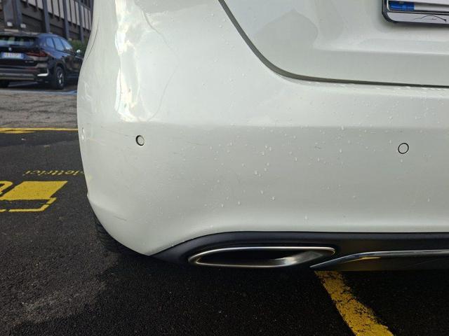 MERCEDES-BENZ A 180 Sport