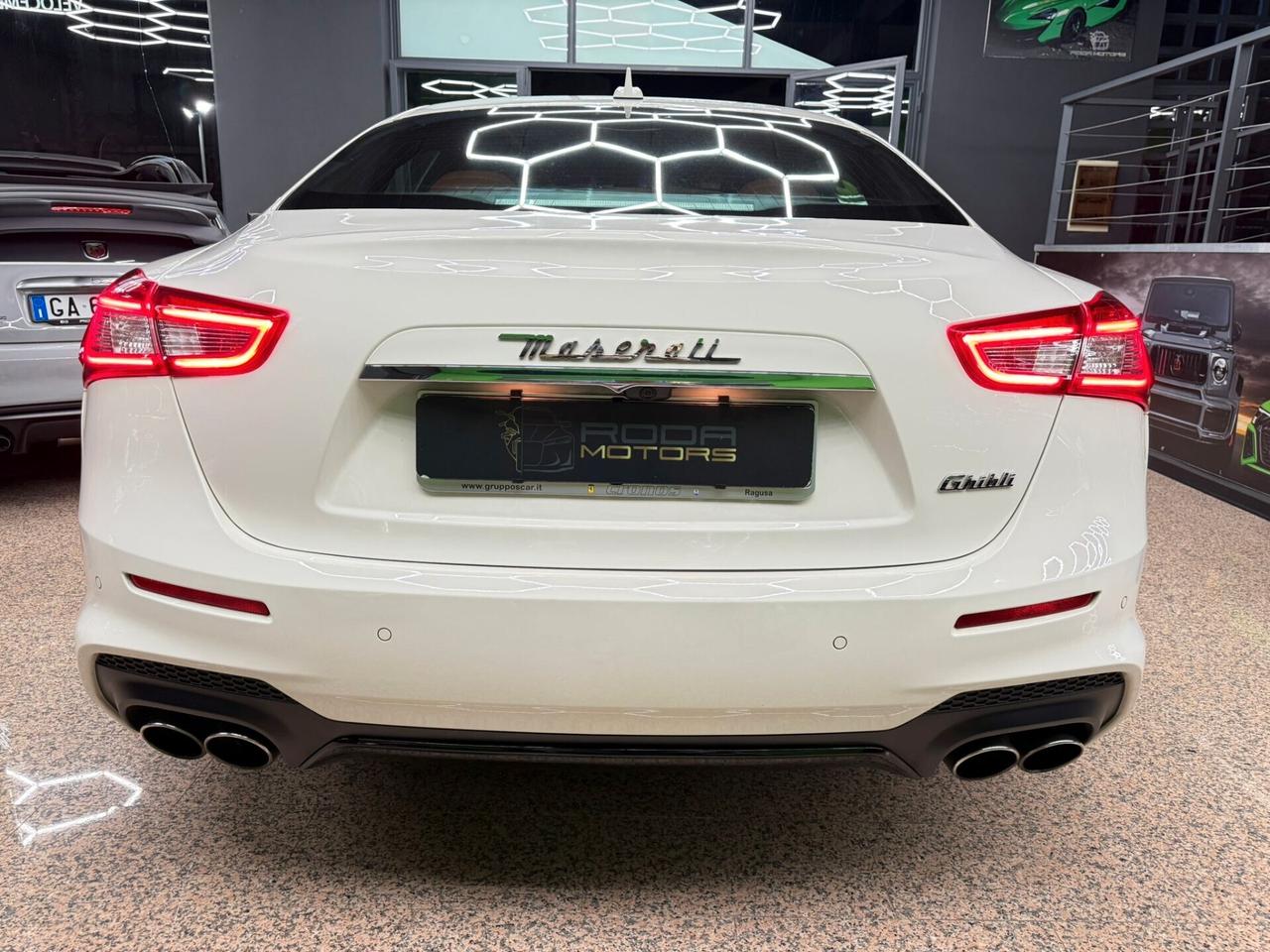 Maserati Ghibli V6 Diesel Gransport