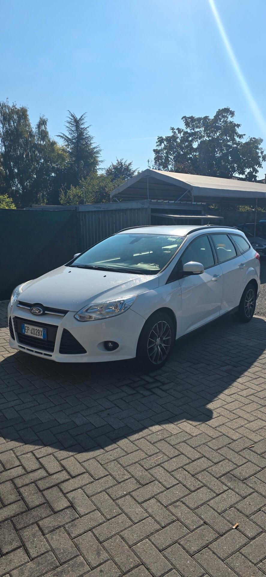 Ford Focus 2.0 TDCi 115 CV Powershift Titanium
