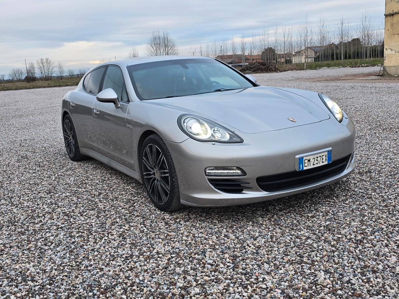 Porsche Panamera 3.0 Diesel Platinum Edition