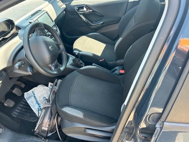 Peugeot 208 PureTech 82 3 porte Access