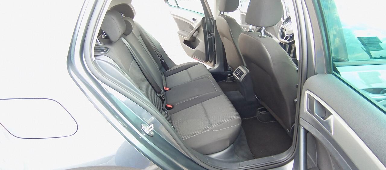 Volkswagen Golf 7.5 1.6 TDI 115 CV-Garanzia-Neopatentati