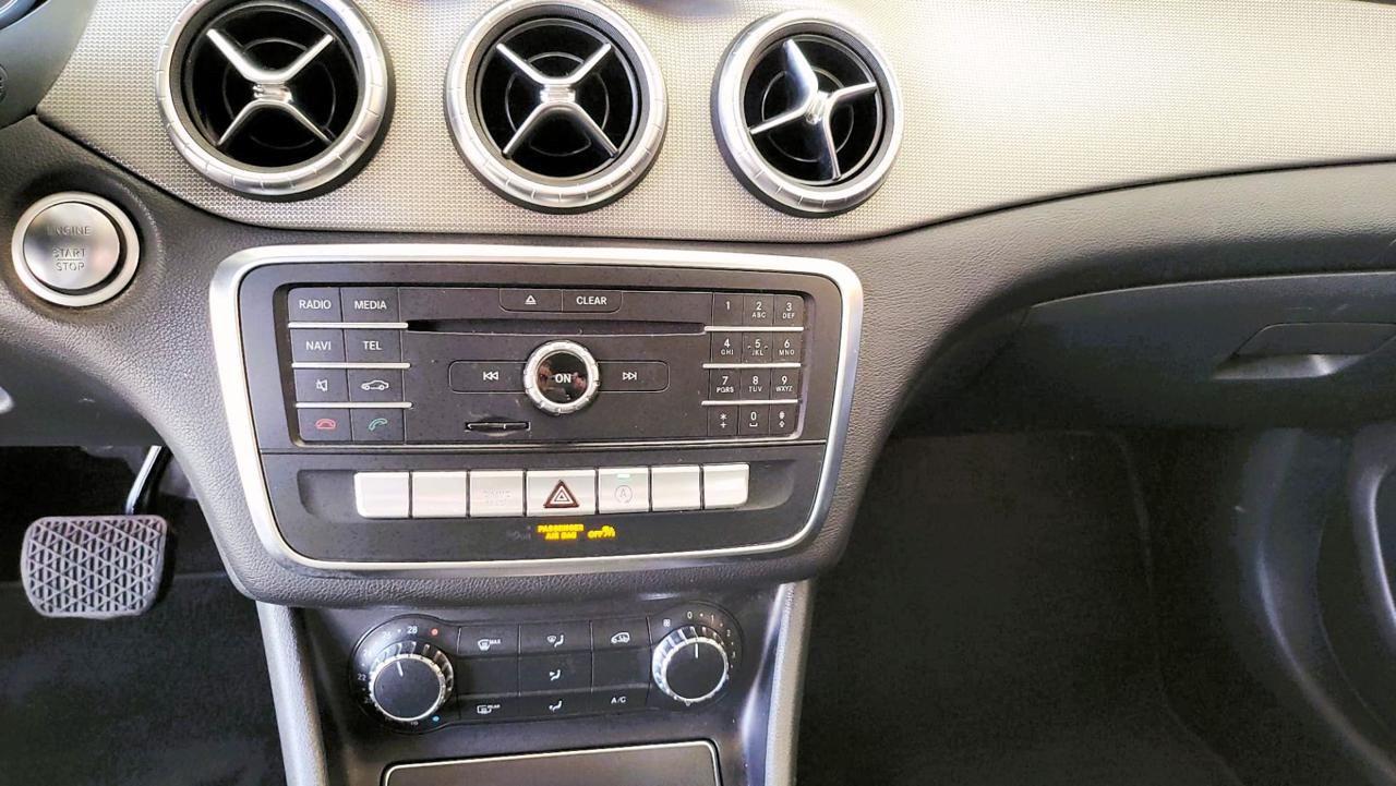 MERCEDES-BENZ CLA 200 d S.W. Automatic Sport