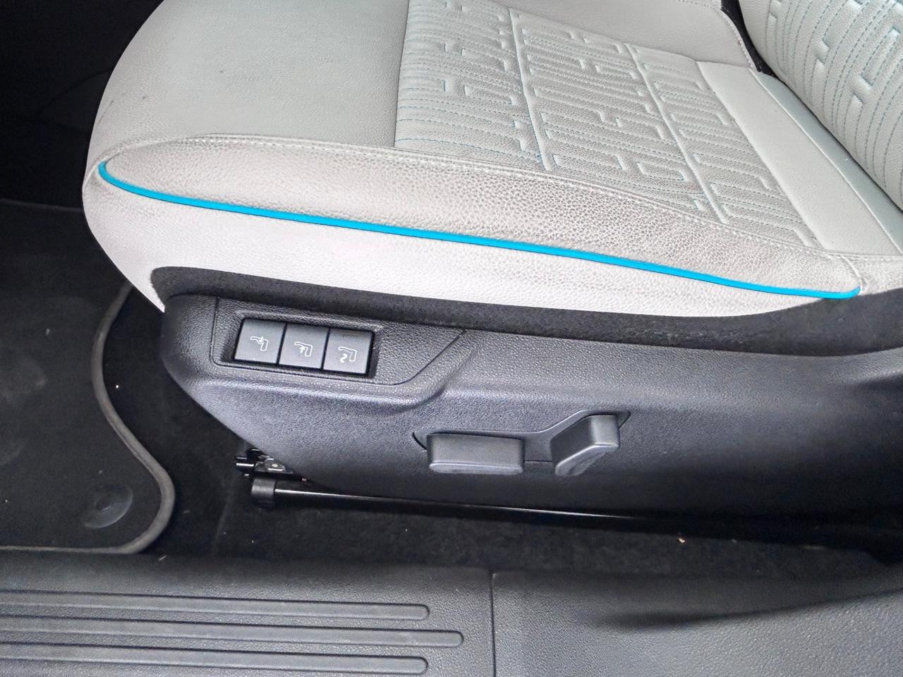 Fiat 600 Hybrid 110 CV DCT MHEV La Prima 2025