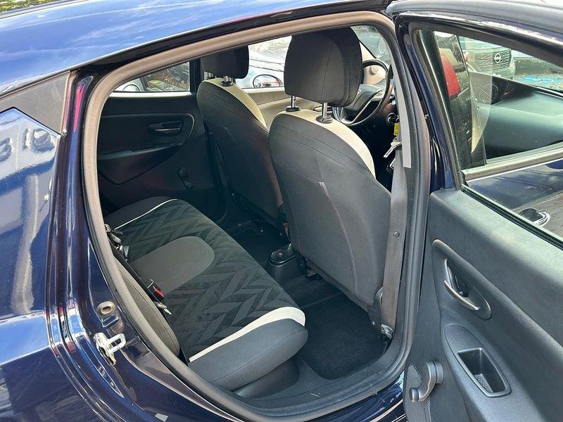 Lancia Ypsilon 5 Porte 1.2 8v 69cv Gold