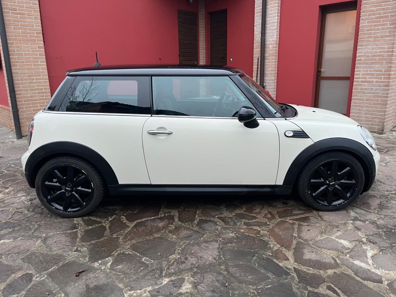 Mini Mini 1.6 16V Cooper D