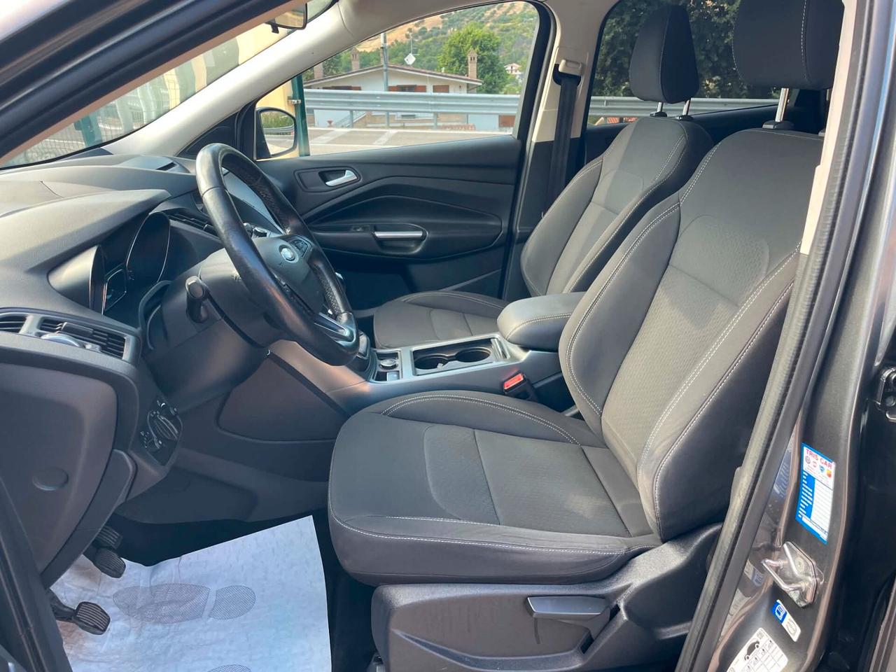 Ford Kuga 1.5 TDCI 120 CV S&S 2WD Business