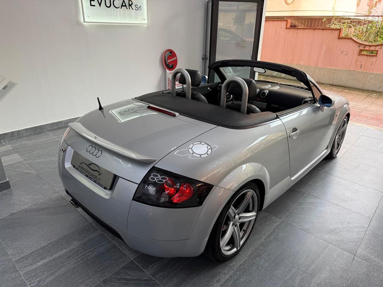 Audi TT Roadster 1.8 T 20V 179 CV cat