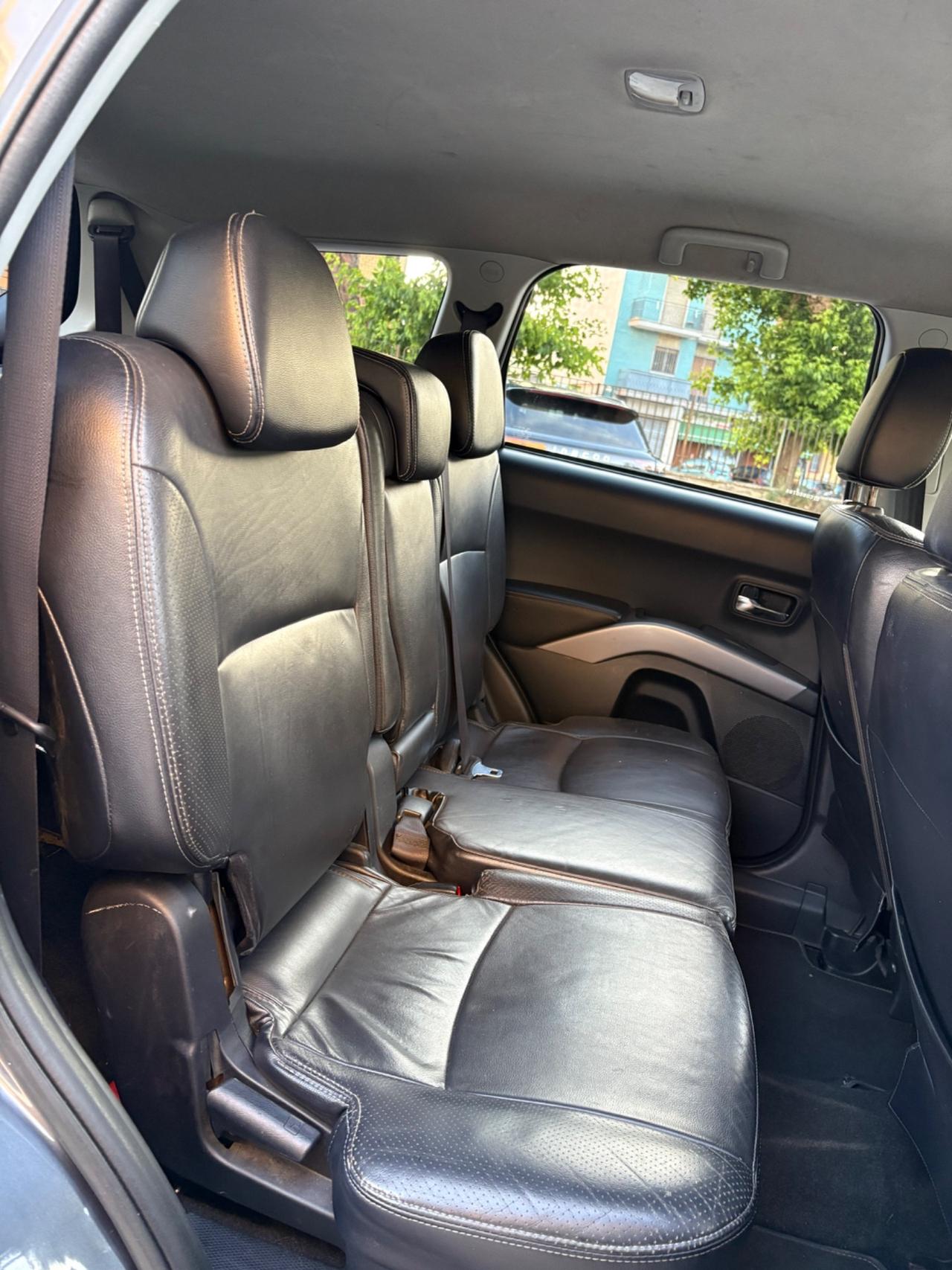 Peugeot 4007 2.2 HDi 156CV 4x4 automatico
