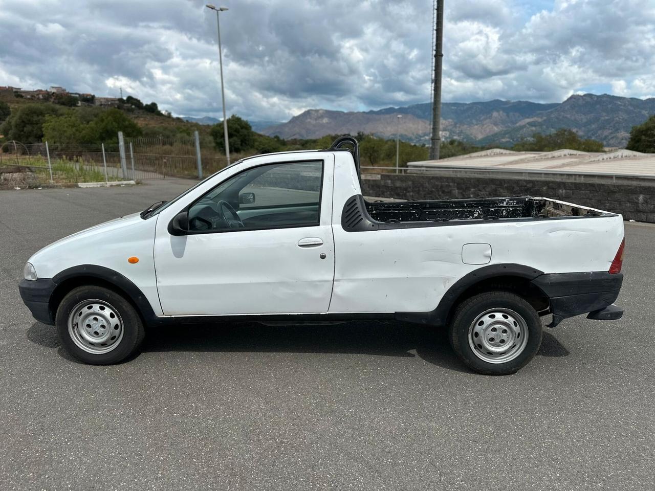 Fiat Strada 1.9 JTD