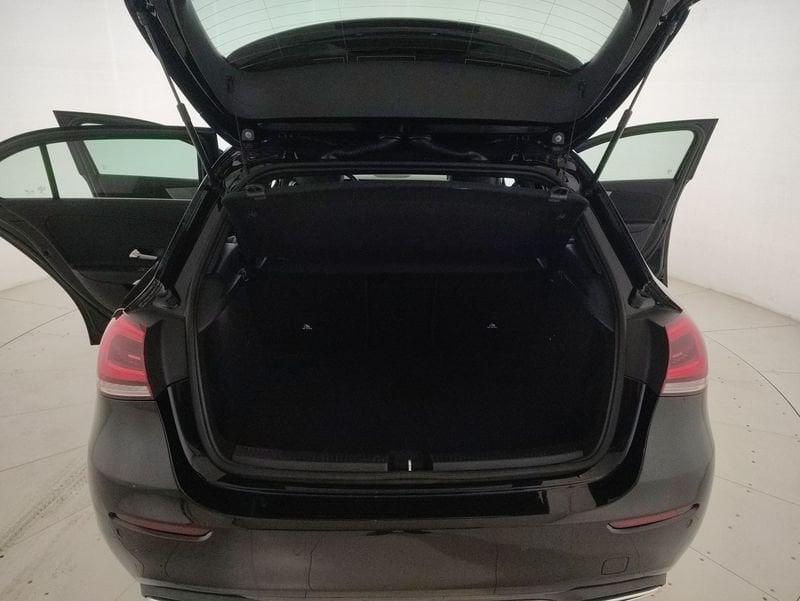 Mercedes-Benz Classe A A 180 d Sport auto