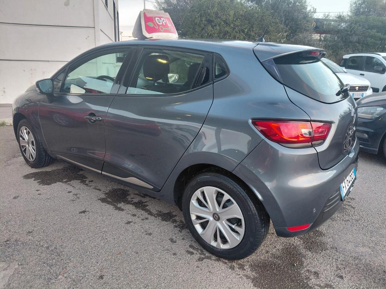 Renault Clio TCe 12V 90 CV GPL 5 porte Business
