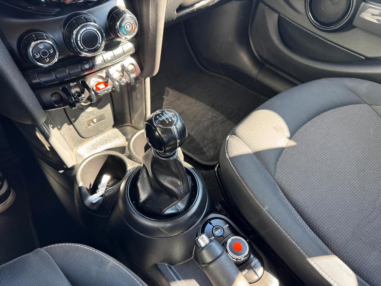 MINI COOPER 1.5 BENZINA 6 MARCE MANUALE